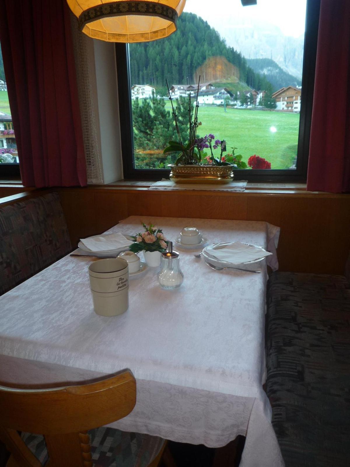 Hotel Garni Morene Selva di Val Gardena Exterior foto
